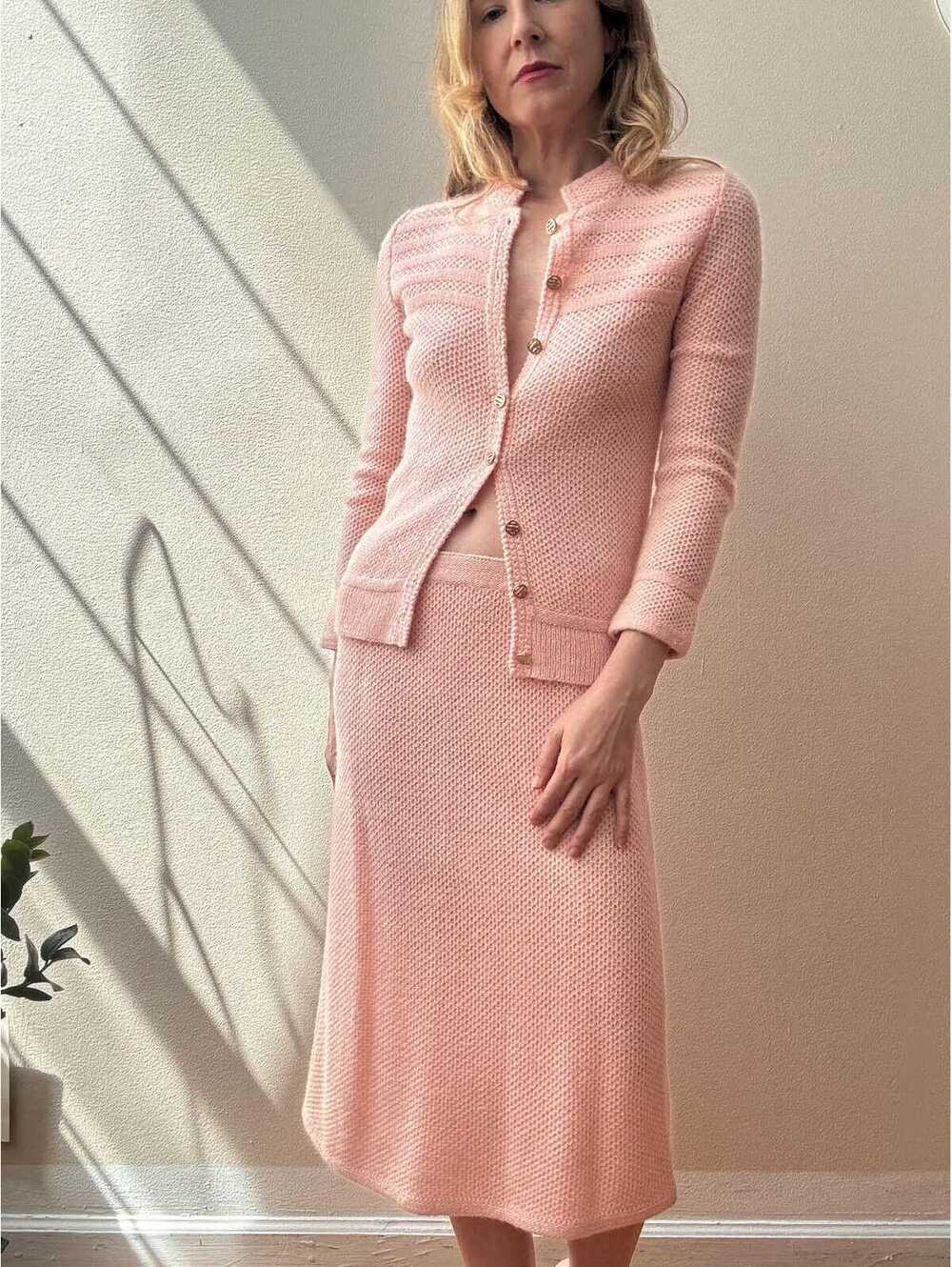 Vintage 1980s St. John for Saks Fifth Avenue Pink Knit Skirt Sweater Suit